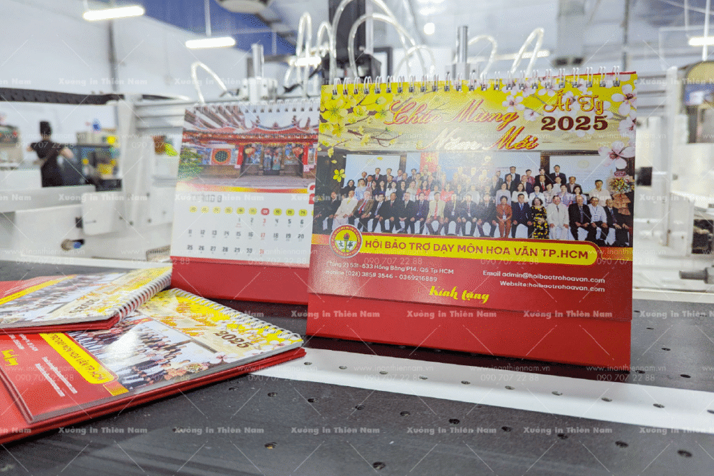 Lịch bàn hội bảo trợ