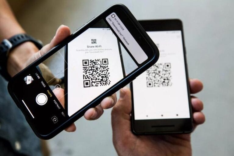 Kết nối mạng xã hội qua mã QR