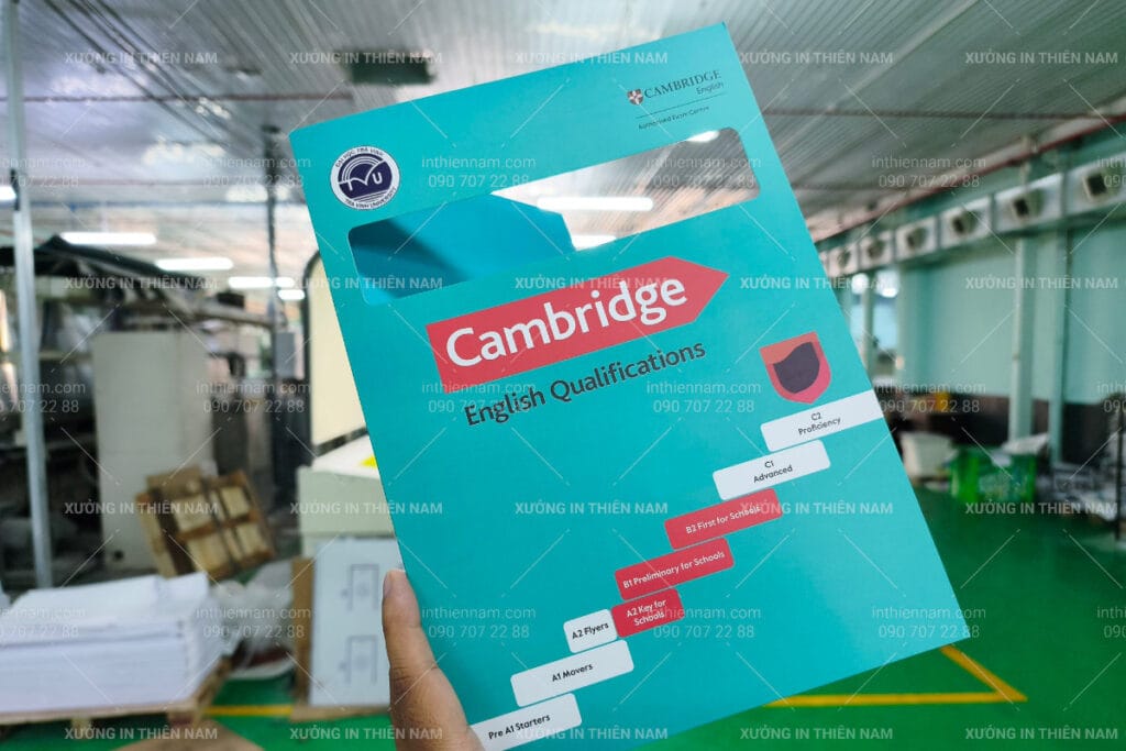 Folder cán mờ có bế lỗ
