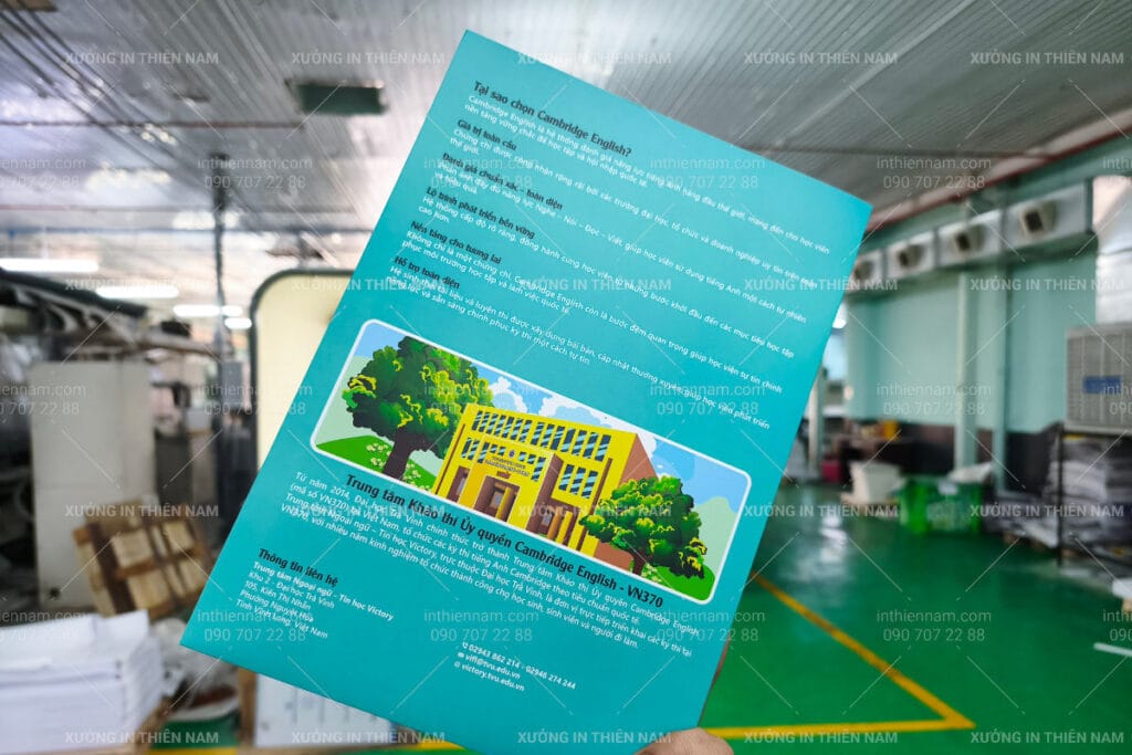 Folder cán mờ trường học